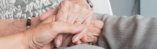 Riigikogu ei toetanud Keskerakonna ettepanekut lõpetada ebavõrdne kohtlemine üksi elavate pensionäride toetuse maksmisel
