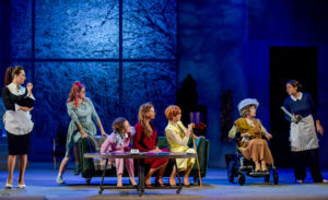  Vene Teatris jõuab  lavalekriminaalne komöödia „8 armastavat naist“