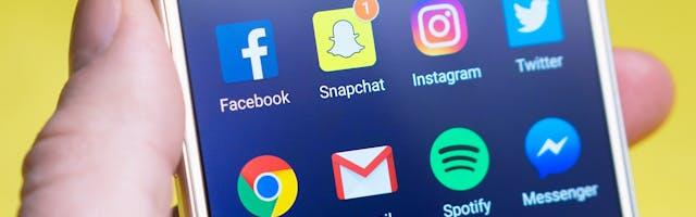Taani keelustab sotsiaalmeedia alla 15-aastastele
