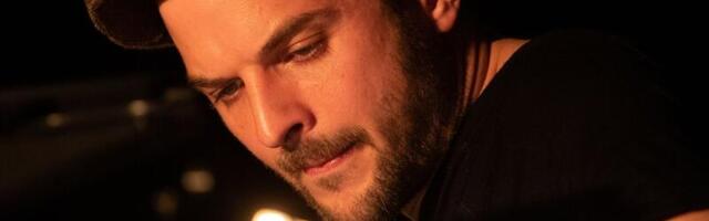 Nils Frahm: peaksime oma töökohad üles ütlema, käed mullaseks tegema ja 50 aastaga oleksid probleemid kadunud