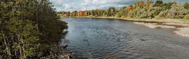Riigi eestvõttel asutakse selgitama Pärnu jõe kasutusviise
