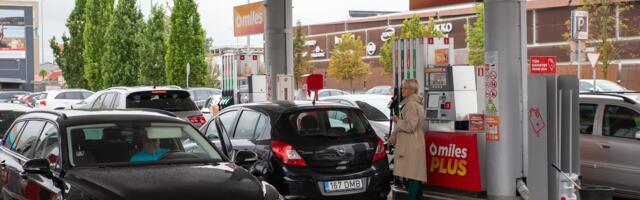 Tanklad peavad nüüd jagama 100 kilomeetri keskmise kütusekulu infot