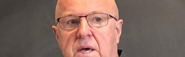 Audoktor Paul Cobley avalik loeng lähi- ja kauglugemise vastandusest ja selle kriitikast