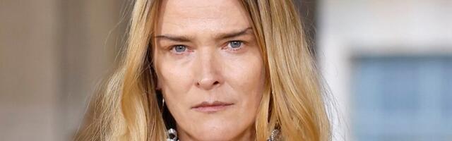 „Väikese lapse kõrval suitsetamas!“ Carmen Kassi postitus tekitas pahameelt