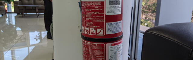 Ekspert: enamik eestlasi valib koju tulekustutit valesti, aga nii võib tulekahju hoopis hullemaks teha