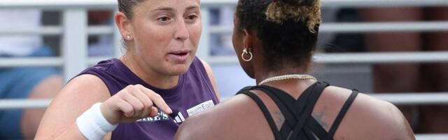 Mustanahalised mängijad leiavad, et Ostapenko käitus US Openil rassistlikult. Sabalenka asus lätlannat kaitsma