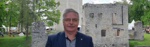 Andrei Kuzitškin: iga poliitik, kes valjuhäälselt protesteerib maskide kandmise ja sundvaktsineerimise vastu, tõuseb hetkega Eesti venekeelsete valijate seas täheks