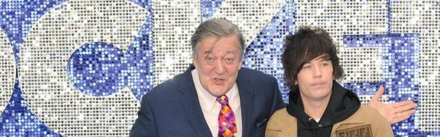Endast 31 aastat noorema mehega abielus olev näitleja Stephen Fry selgitas, miks neid avalikult koos ei nähta