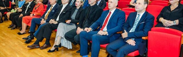 Maaülikool promoveeris aktusel 26 uut doktorit