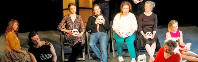 Tuum teater – naised ja numbrimaagia