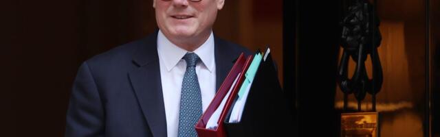 TURNEJA PO ZEMLJAMA PERSIJSKOG ZALIVA: Starmer krenuo od Saudijske Arabije