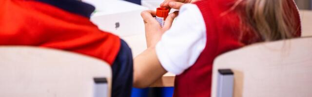 Ida-Viru õpetajad saavad palgalisa ainult aasta lõpuni. Omavalitsustel pole edasise kohta kindlust