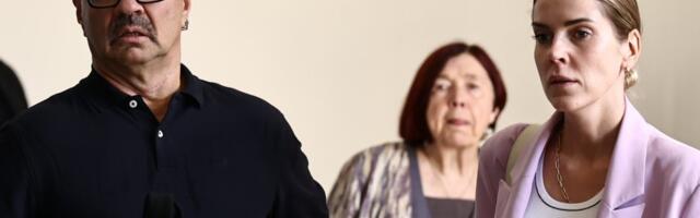 OTSEFOTOD | Aino Pervik saadetakse Tallinna Kirjanike Majas viimsele teele