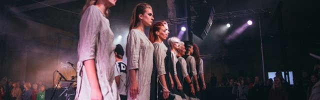 FOTOD | XV Disainiöö festivali avas Reet Ausi moekontsert „Moest väljas — lõplikult“
