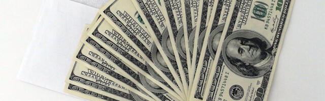 USA pakub alaealistele migrantidele lahkumise eest 2500 dollarit