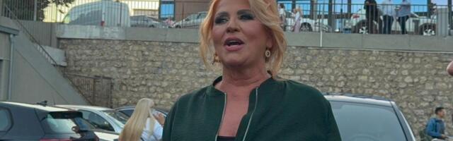 Stigla u trenerci, a na Ćani samo jedan komad vredi 2.900€: Ljudi su u šoku što su ovo videli na njoj