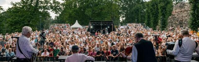 TÄNA ALGAVA VILJANDI FOLGI FOOKUSES ON MUUSIKALINE EMAKEEL