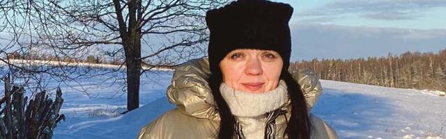 Aeg­vii­du rah­va­ma­ja ju­ha­ta­ja AN­GE­LA MÄ­GER kut­sub jõu­lu­laa­da­le