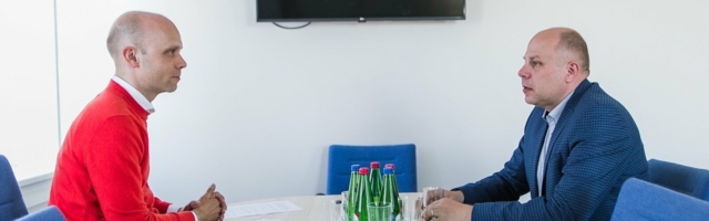 Raul Siem astus EKRE-sse, sest ta kutsuti partei suvepäevadele. „Ma ei kahetse seda otsust”