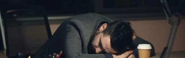 ИИ должен был облегчить работу людей — но на деле лишь увеличил нагрузку