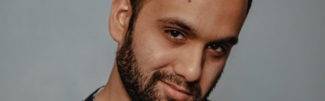 Sa ei mõista, miks mõni mees ei suuda flirtimist lõpetada? Psühholoog teeb asja selgeks