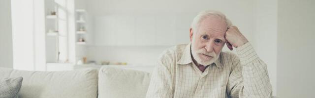 PETTUMUS ⟩ 84-aastane mees leidis oma tüdruksõbra torumehega voodist