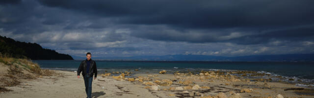 Scott Diel. Hooajaväline reisija: Siviri, Kreeka