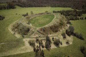 Saare maakonna linnused ja turism