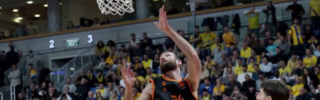 Maccabi peatas viis mängu järjest võitnud Valencia, Euroliigas visati miljoneis punkt