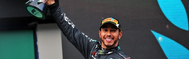 Lewis Hamilton lüüakse uuel aastal rüütliks
