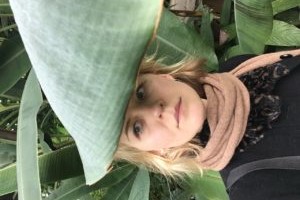 LILIAN HIOB, kuraator