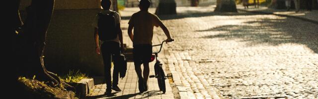 Tartu linn aitab noortel tagasi kooli või tööellu suunduda