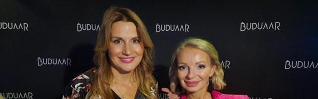 BUDUAARI SUUR SÜGISPIDU BUTTERFLY LOUNGE`S