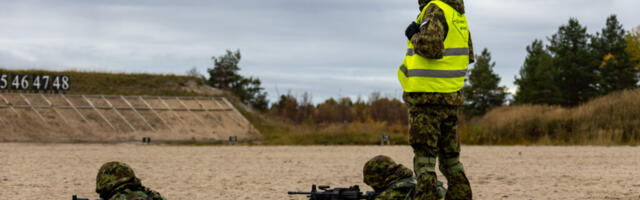 Valitsus kutsub kuni 235 reservväelast lisaõppekogunemisele Okas