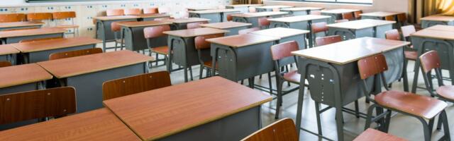 Đaci ove godinu "bez sreće" u kalendaru! Za 1. maj imaju samo jedan dan predaha, evo i ZAŠTO