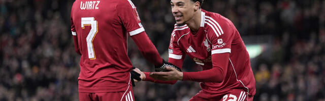 Liverpool lõi neli väravat ja pääses karikavõistlustel edasi