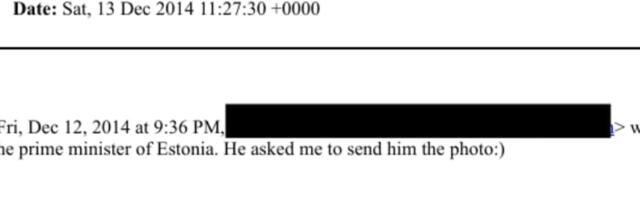 Seksuaalkurjategija Jeffrey Epsteini toimikutes on viide ka Eesti peaministrile. Rõivas: ei tea, kas jutt käib minust