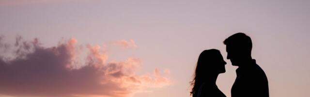 Horoskoop paljastab, millised sodiaagimärgid sobivad armastuses kõige paremini ja miks nad kokku tõmbuvad