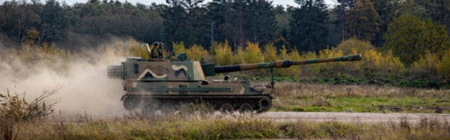 Esimesed liikursuurtükid K9 Kõu jõudsid Eesti kaitseväe relvastusse