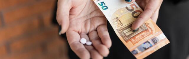 Prokuratuur süüdistab kuueliikmelist gruppi suures koguses eriti kangete narkootikumide käitlemises