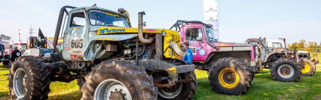 FOTOD. Tartus algas autonäitus Motoshow