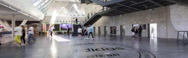 Tollitariifidega klohmida saanud Adidas trügib tagasi tippu