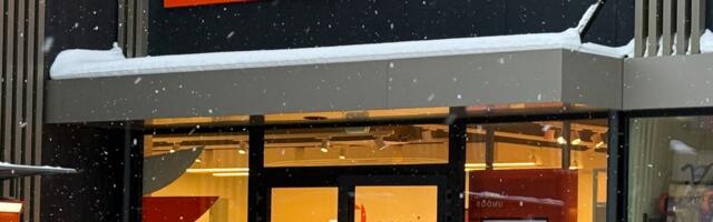 Regionaalminister kaitseb Omnivat, kirja- ning pakisaatjad koguvad allkirju