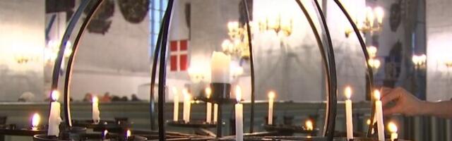 Üle Eesti süüdati advendiküünlad