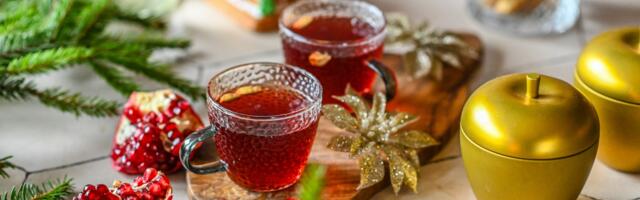 Soojad jõulumaitsed kruusis: neli turgutavat kuuma joogi retsepti kraaniveest