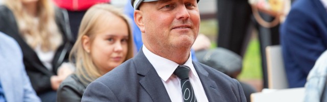 Kohtla-Järve gümnaasium tõmbab õpetajaid koomale