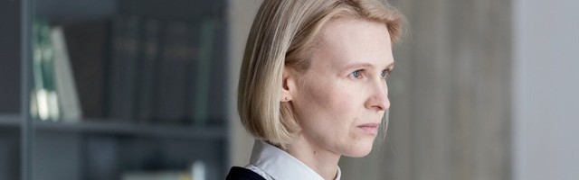 ARVUSTUS | Tõeline kunst peab elu ilmekamaks muutma, "Sandra saab tööd" seda ka teeb