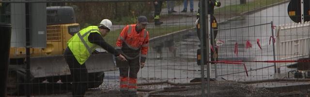 Reporter: Kaevetöödes viga saanud gaasitrassileke tekitas Tallinnas Masina tänaval üliohtliku olukorra