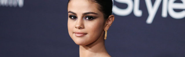 KLÕPS | Nii võõras, kuid samas nii tuttav! Selena Gomez lummas fänne meigivaba pildiga