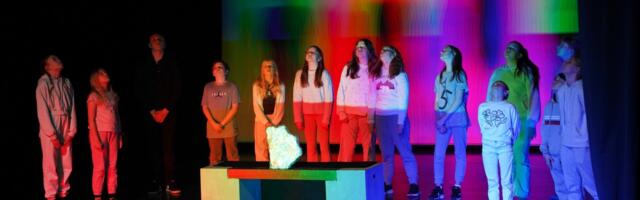 Noored näitlejad särasid Valgamaa kooliteatrite festivalil